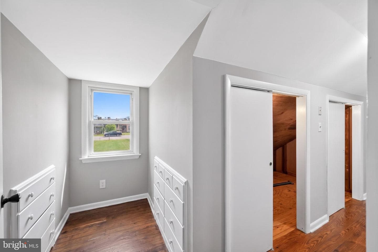 35 W Main photo 18