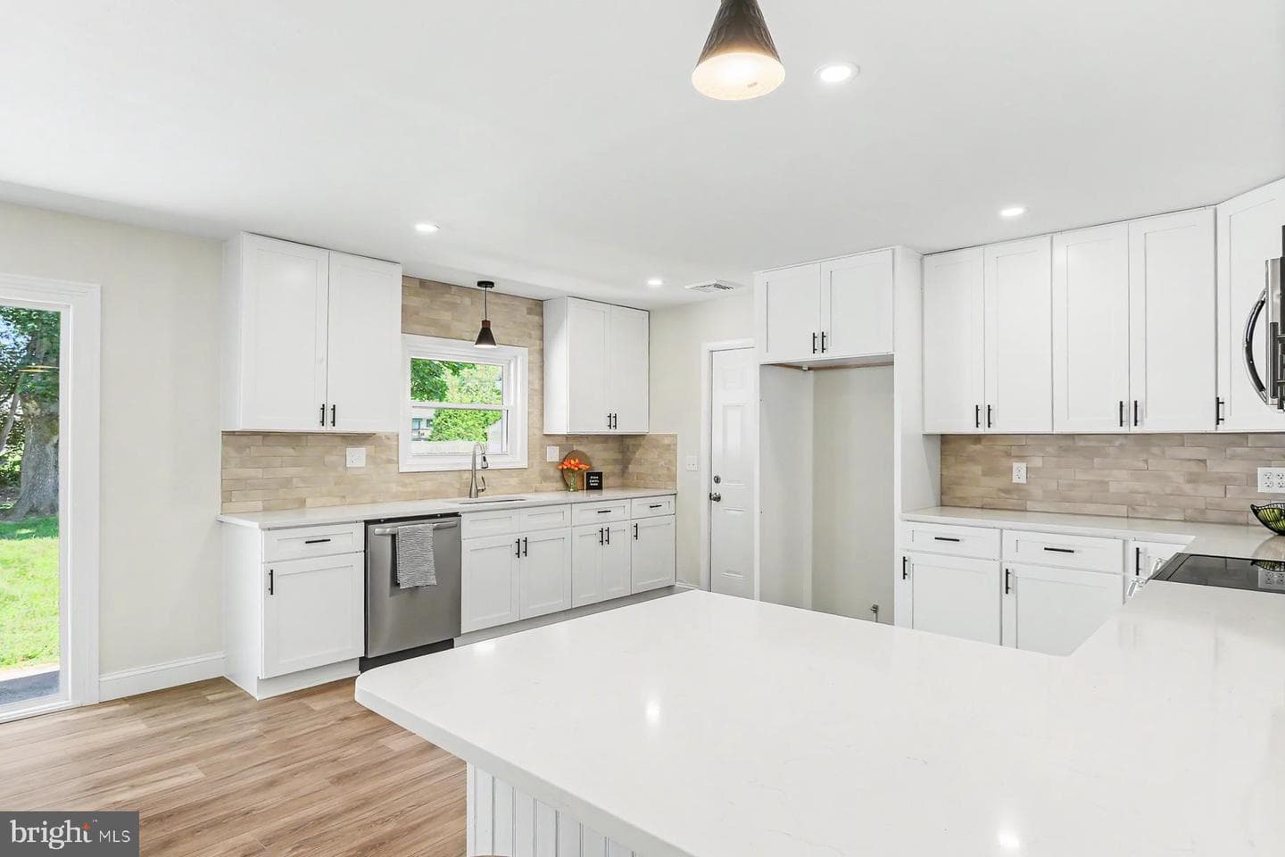 215 Millersville Road photo 14