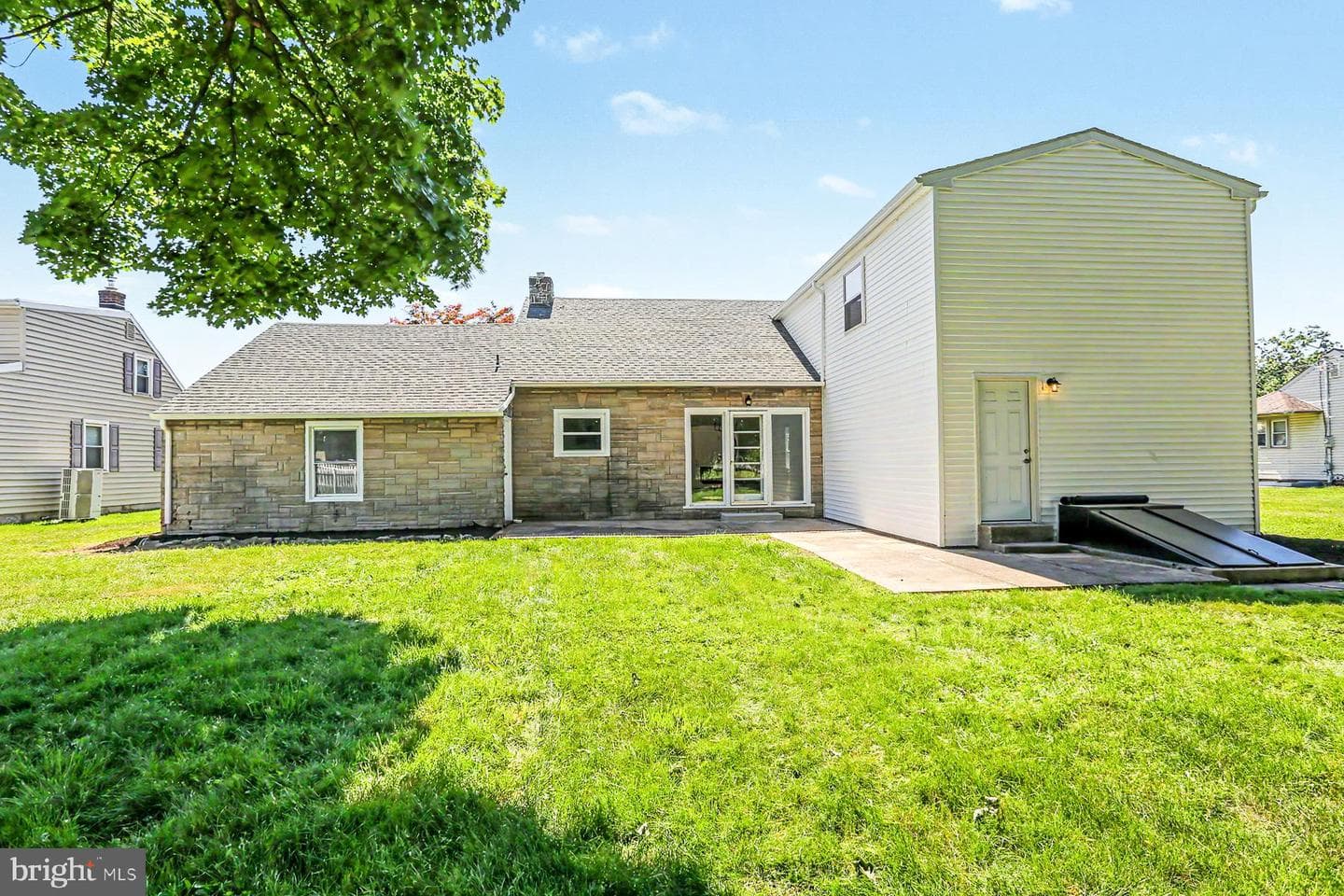 215 Millersville Road photo 33