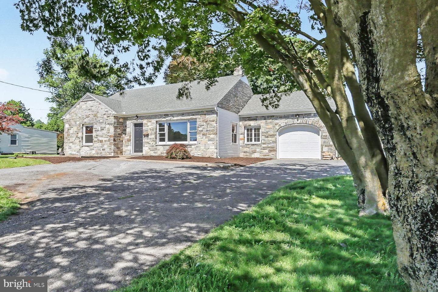 215 Millersville Road photo 5