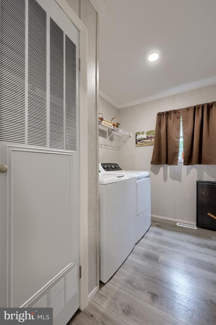 135 Westbrook Drive photo 18