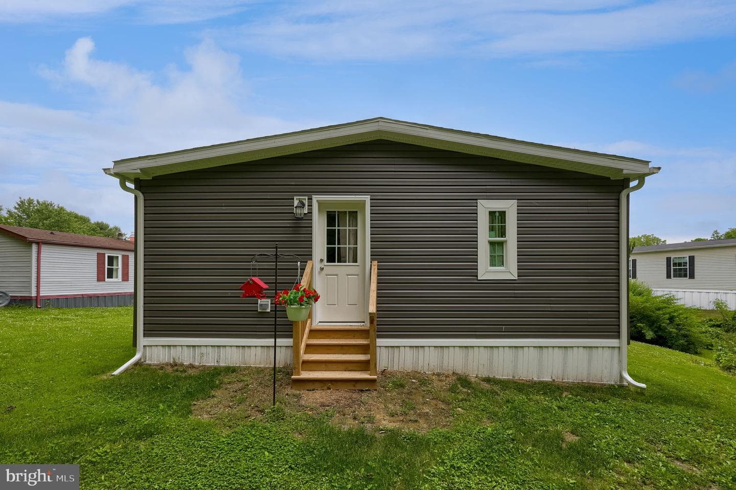 135 Westbrook Drive photo 32