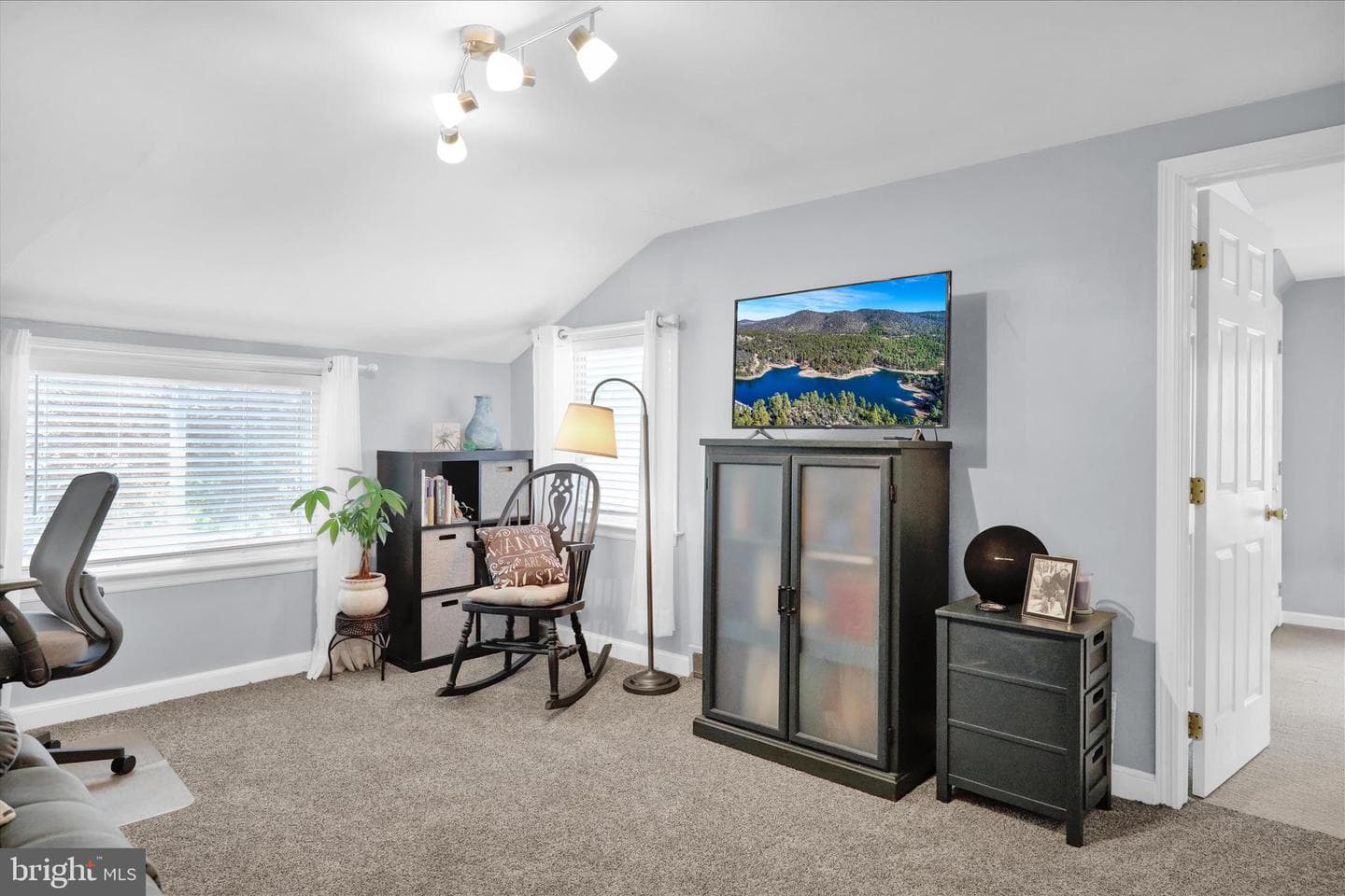 53 Jackson Drive photo 33