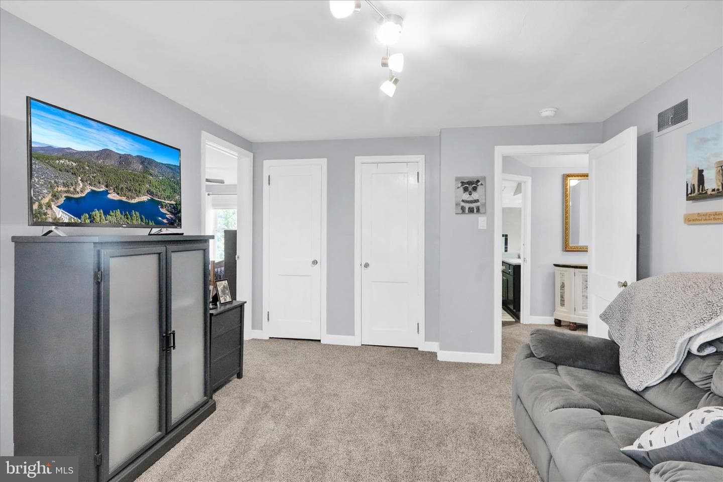 53 Jackson Drive photo 34