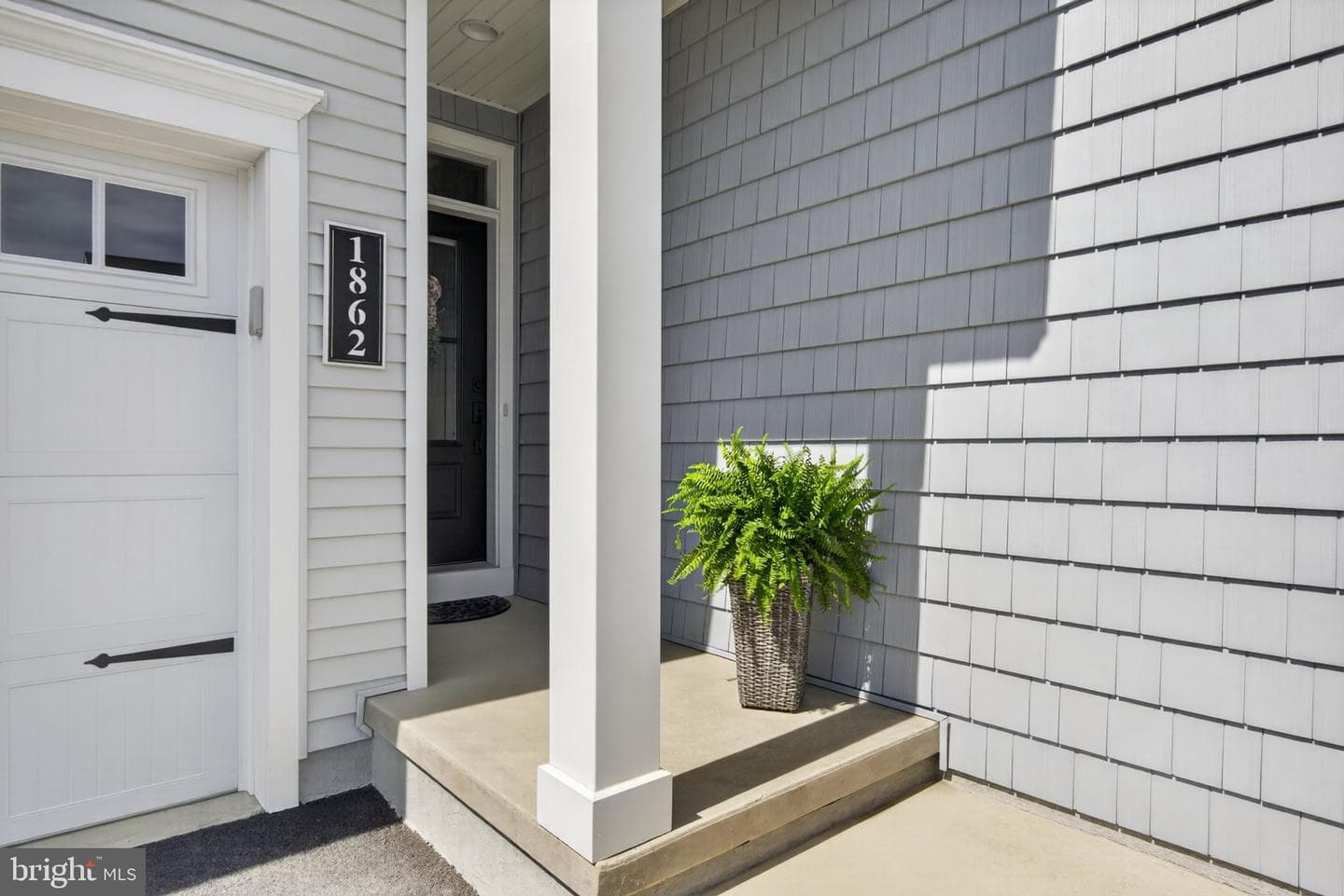 1862 Emerald Way photo 12
