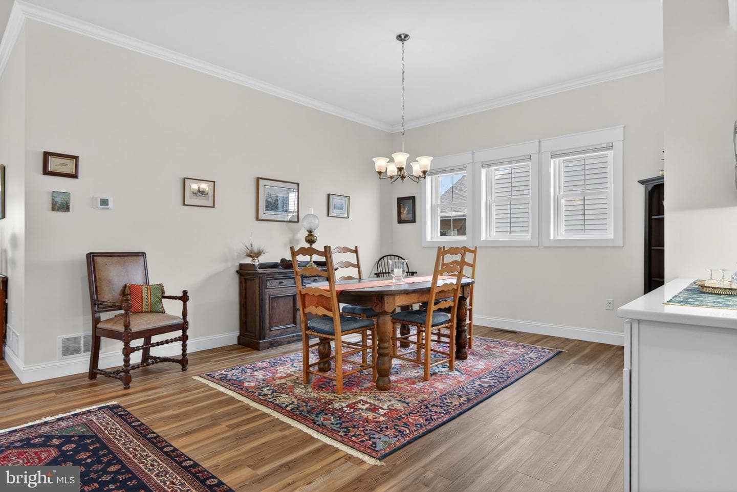 1862 Emerald Way photo 22