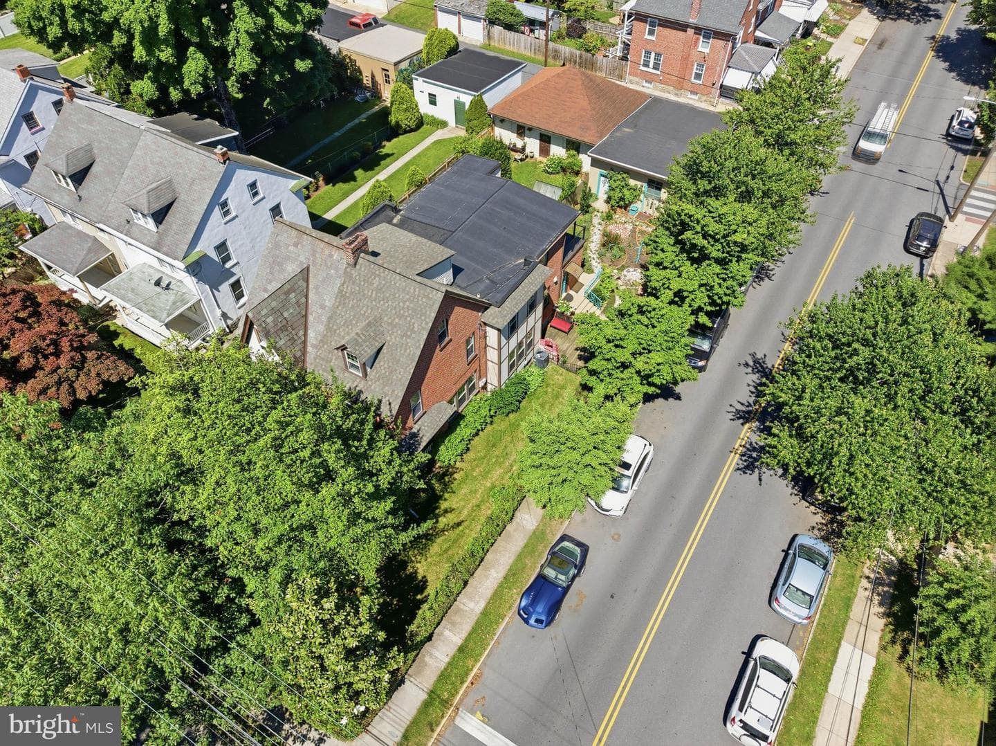 699 New Holland Avenue photo 4