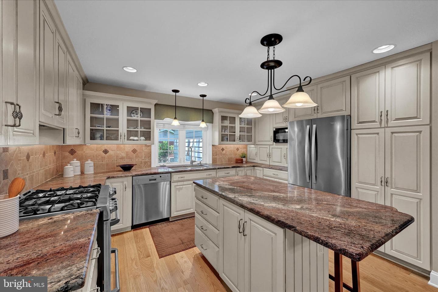 826 Blue Grass Road photo 6