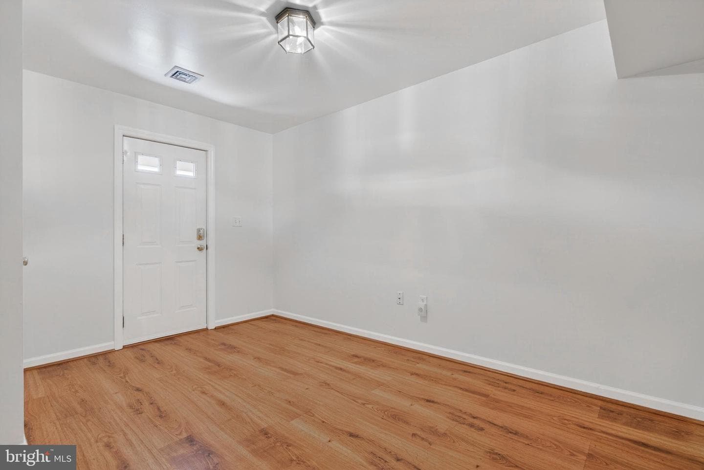 348 Pennridge photo 4