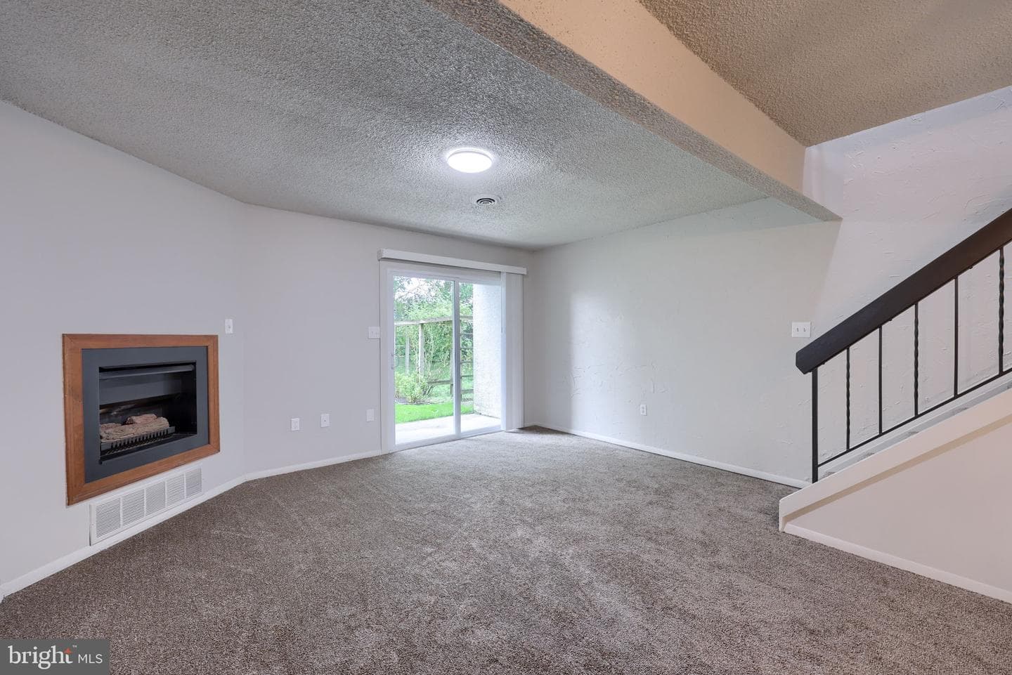341 Greenland Drive photo 15