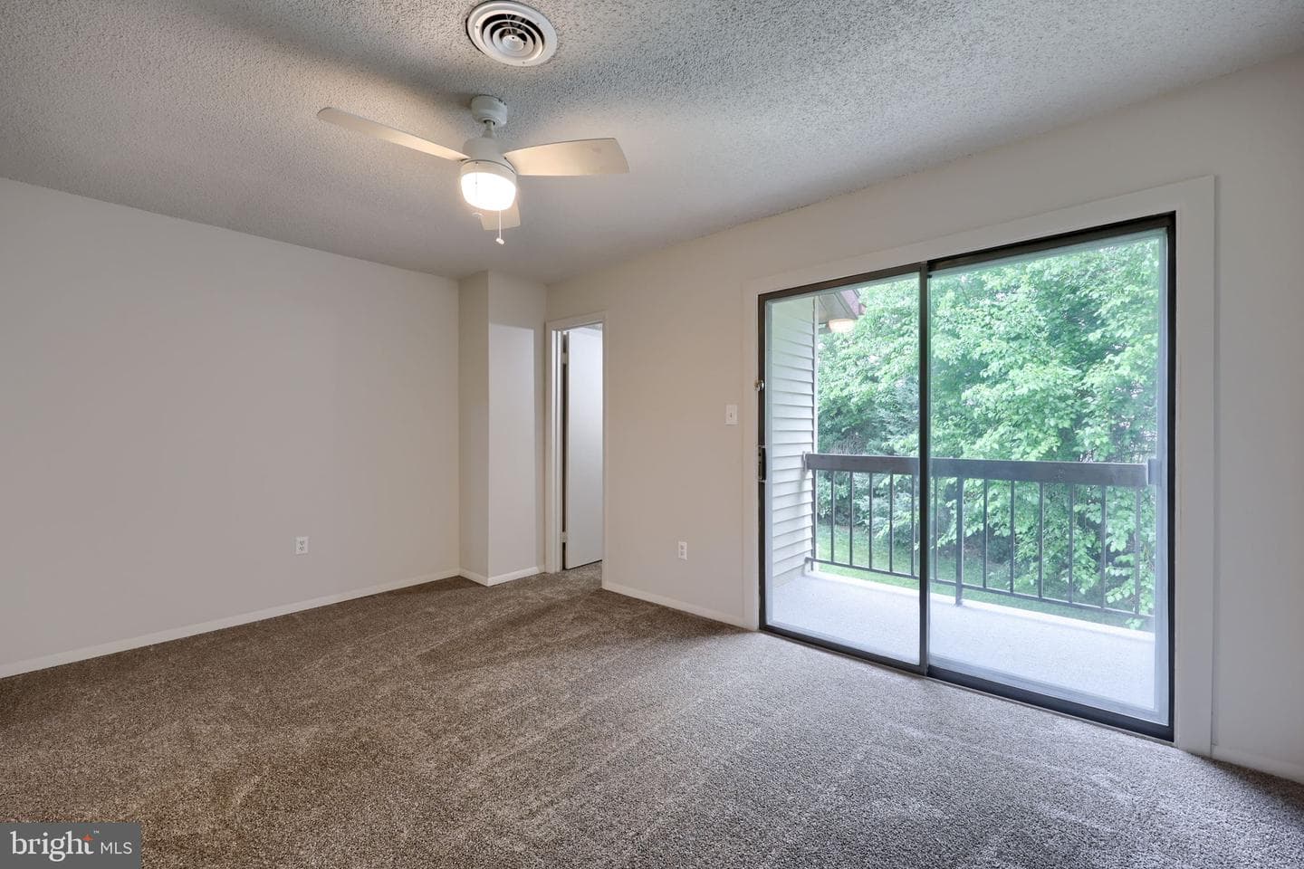 341 Greenland Drive photo 33