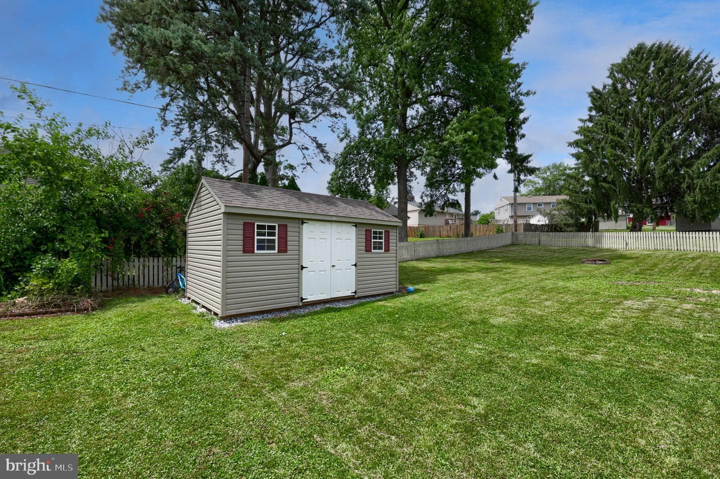715 Kenton Road photo 6