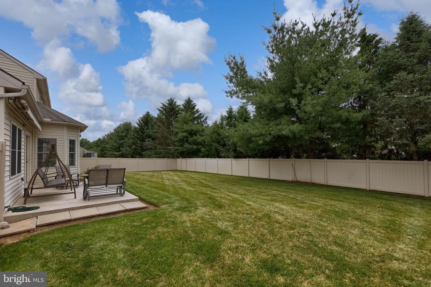 20 Lewiston Circle photo 11