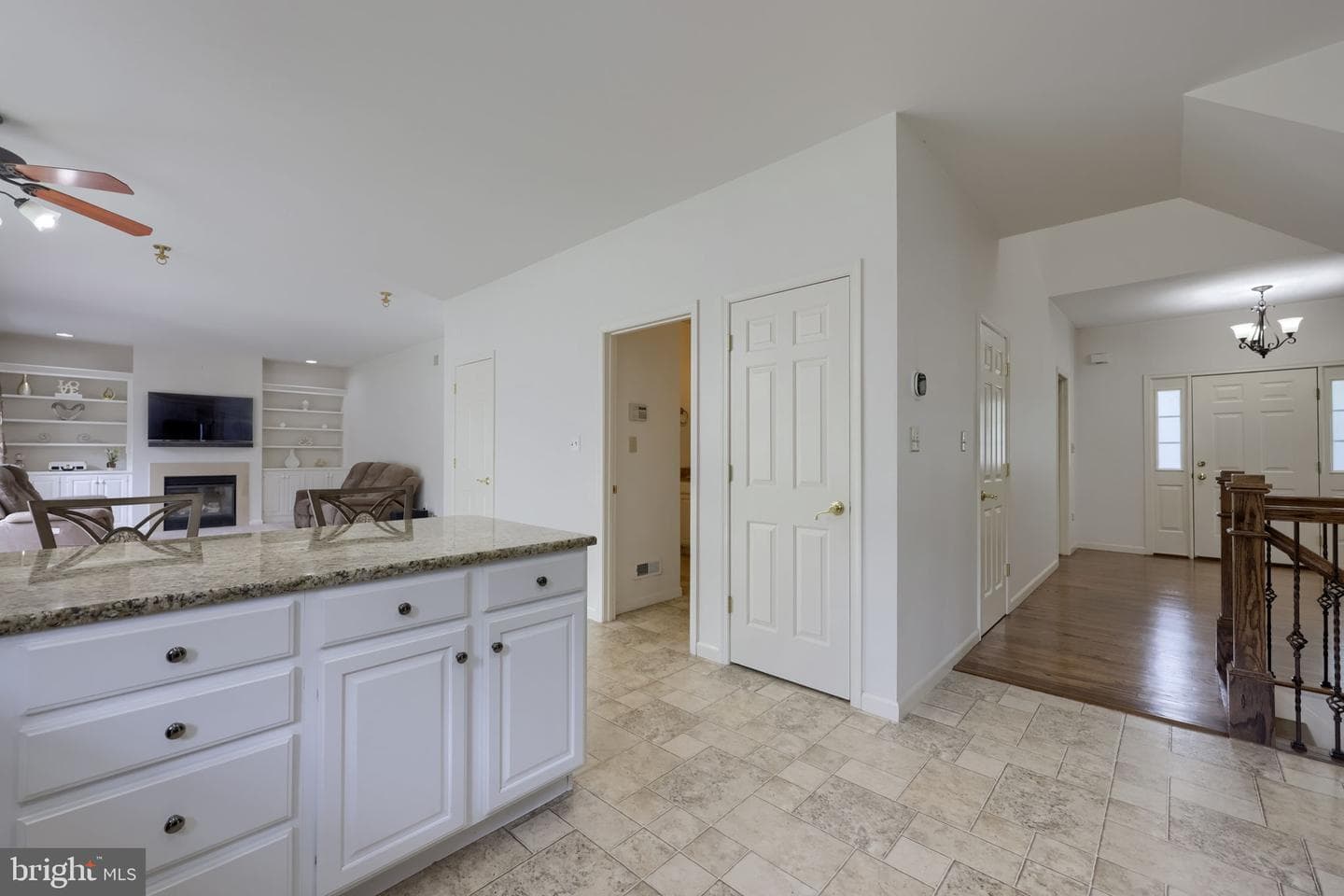 20 Lewiston Circle photo 17