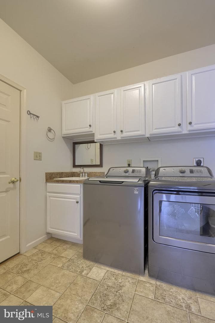 20 Lewiston Circle photo 43
