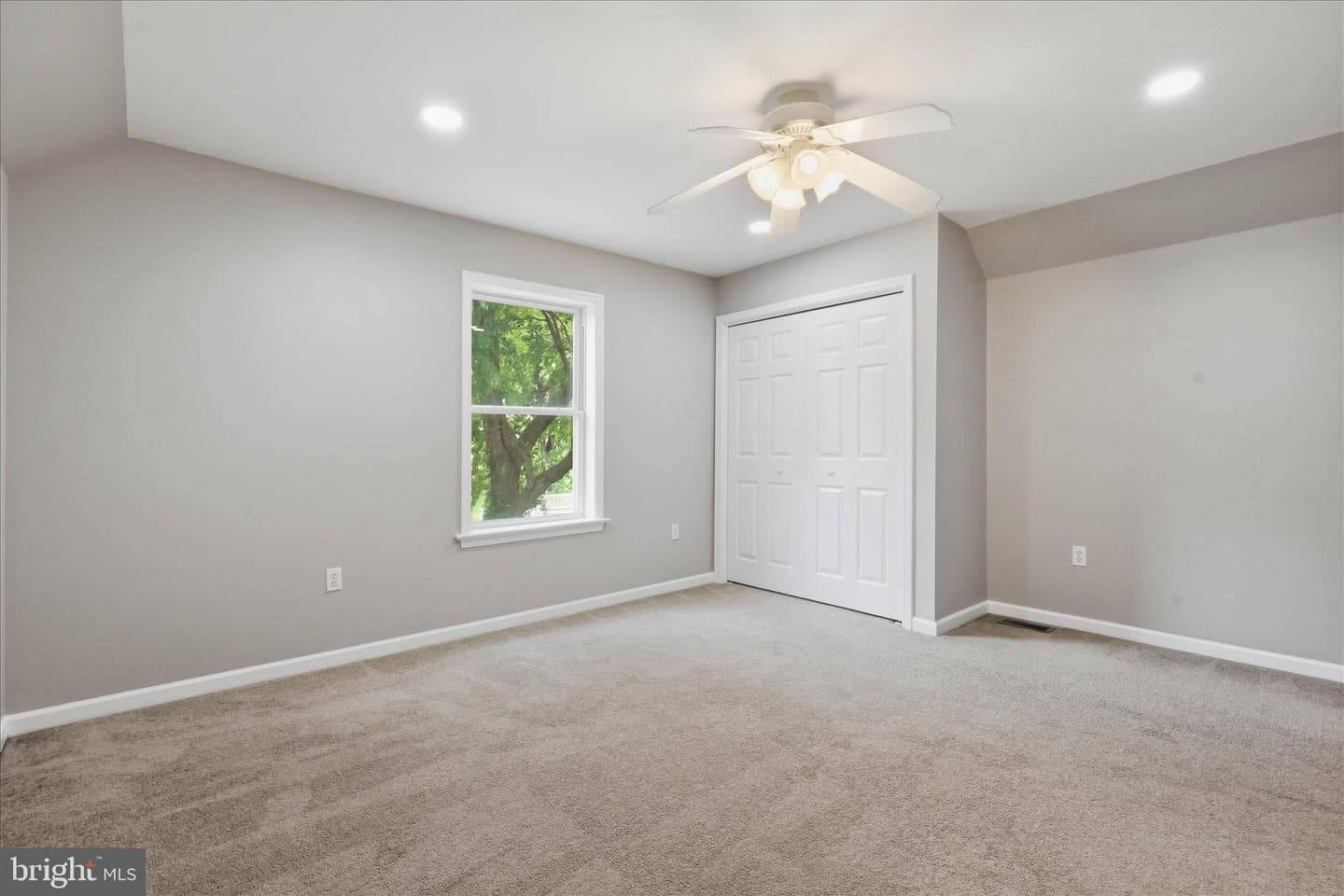 96 N Hershey Avenue photo 48