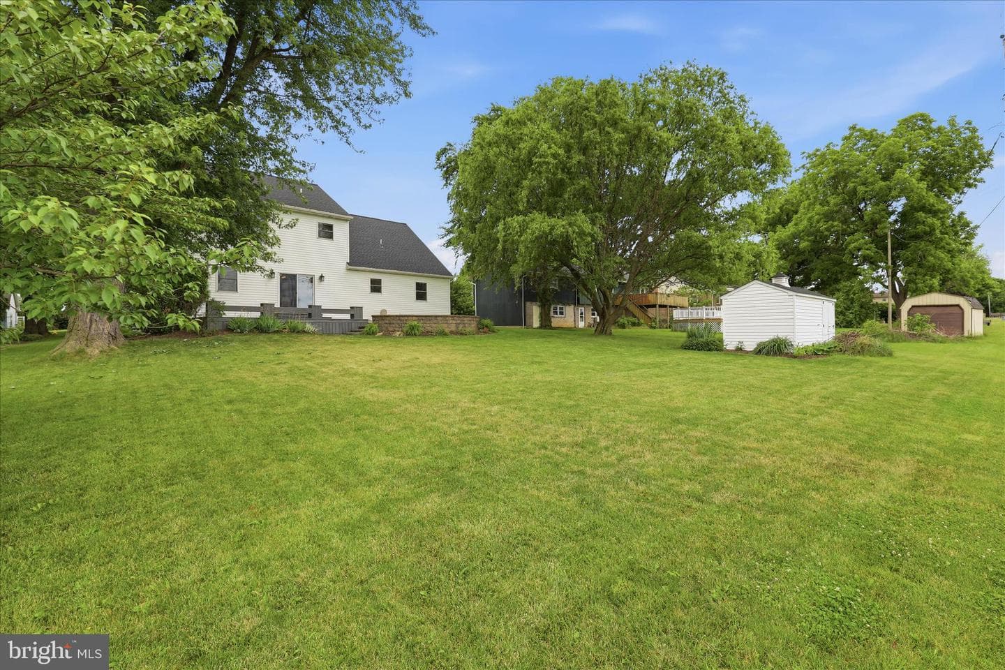 96 N Hershey Avenue photo 61