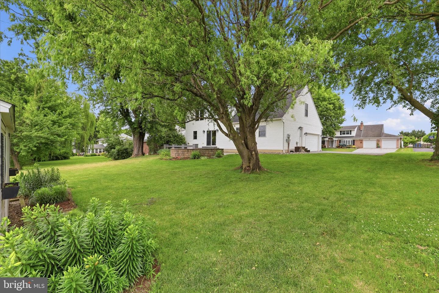 96 N Hershey Avenue photo 62