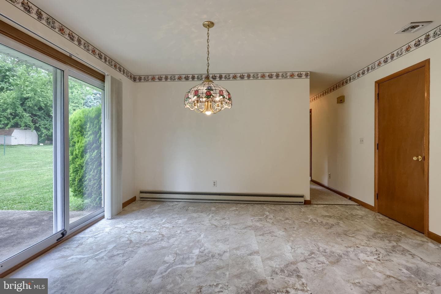 485 Summit Drive photo 13