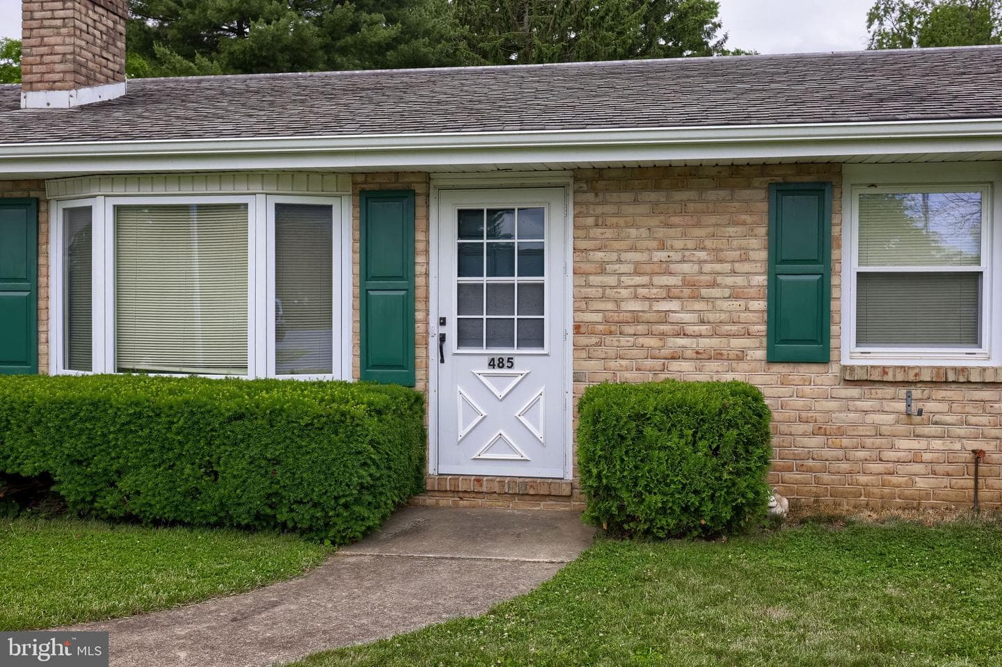 485 Summit Drive, Columbia