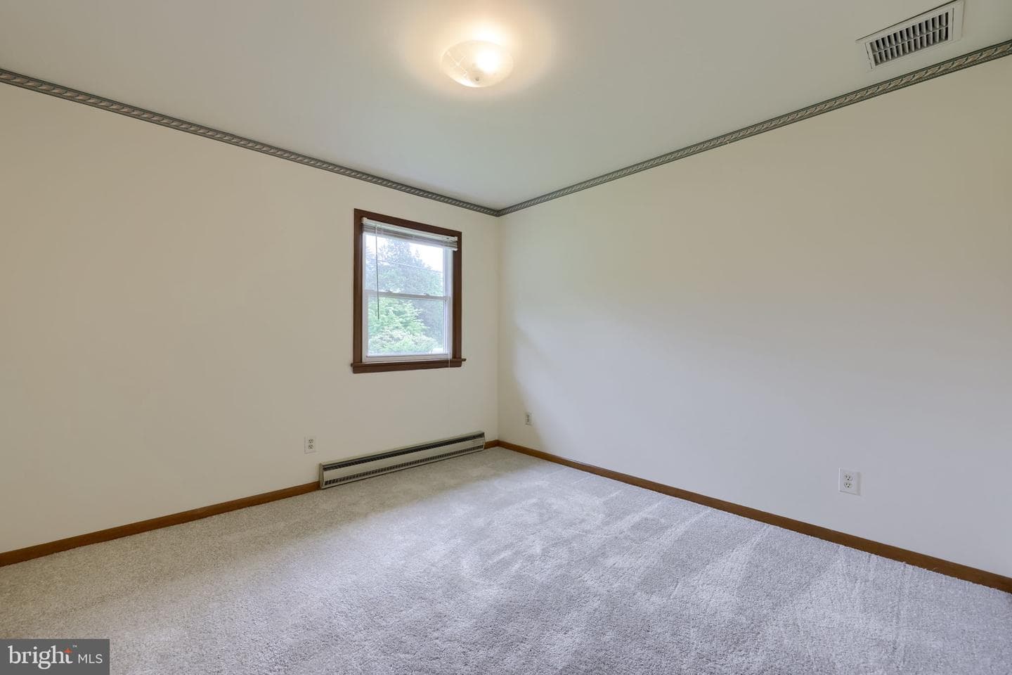 485 Summit Drive photo 20