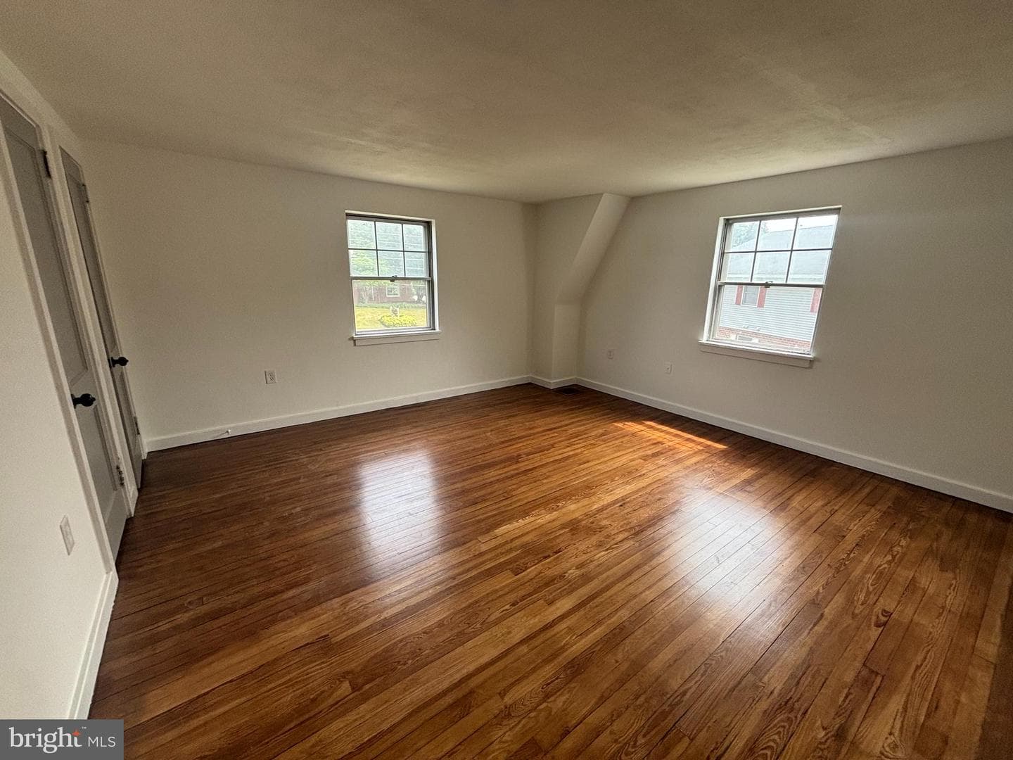 545 E High Street photo 7