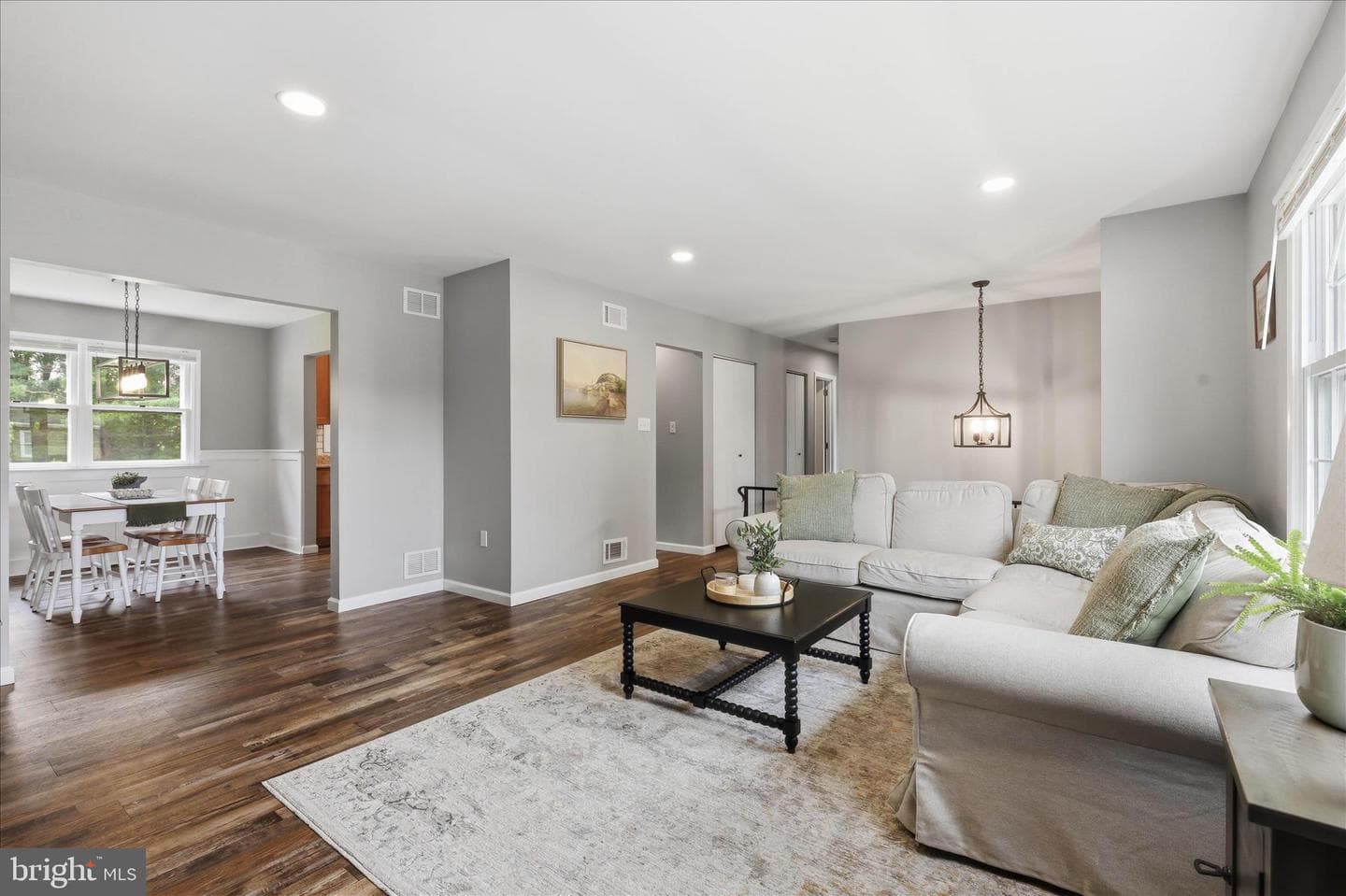 520 Wallingford Road photo 11