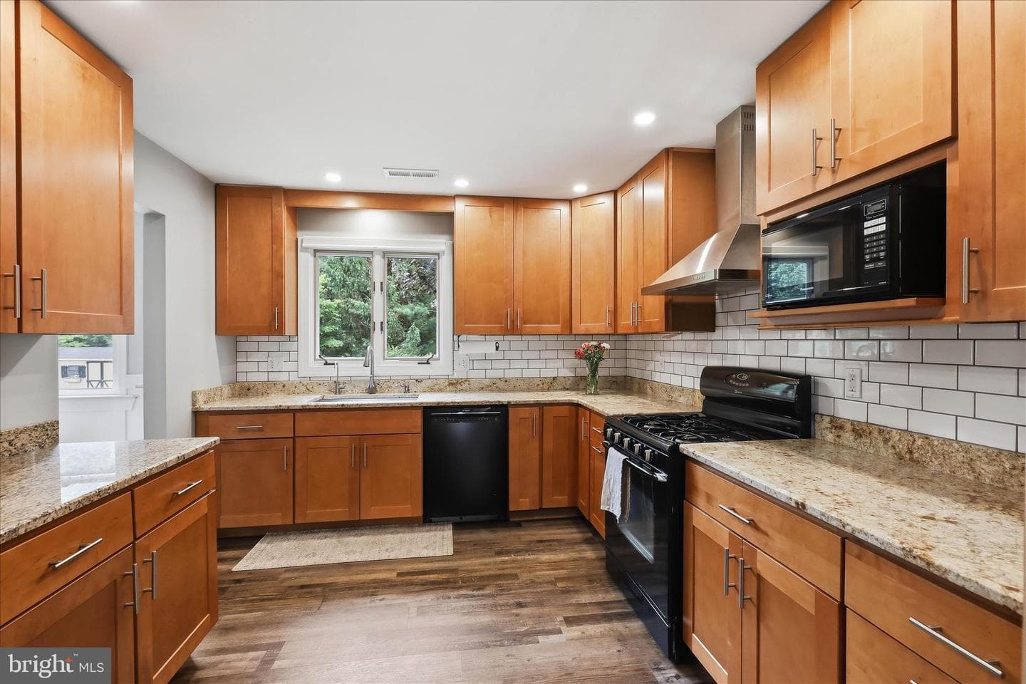 520 Wallingford Road photo 20