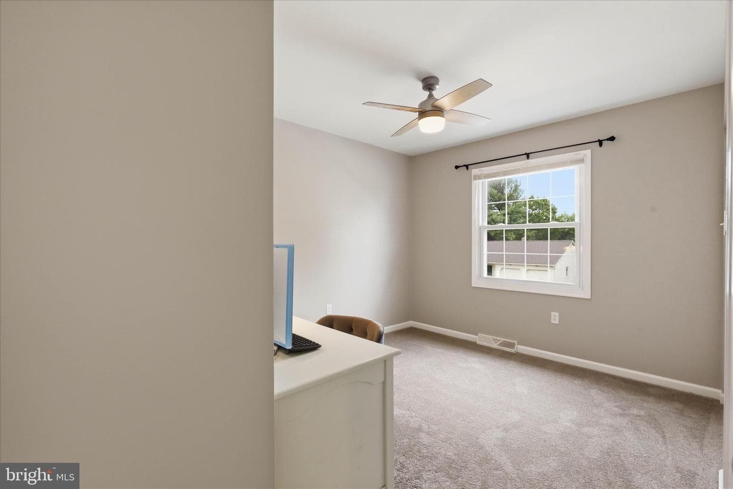 520 Wallingford Road photo 33
