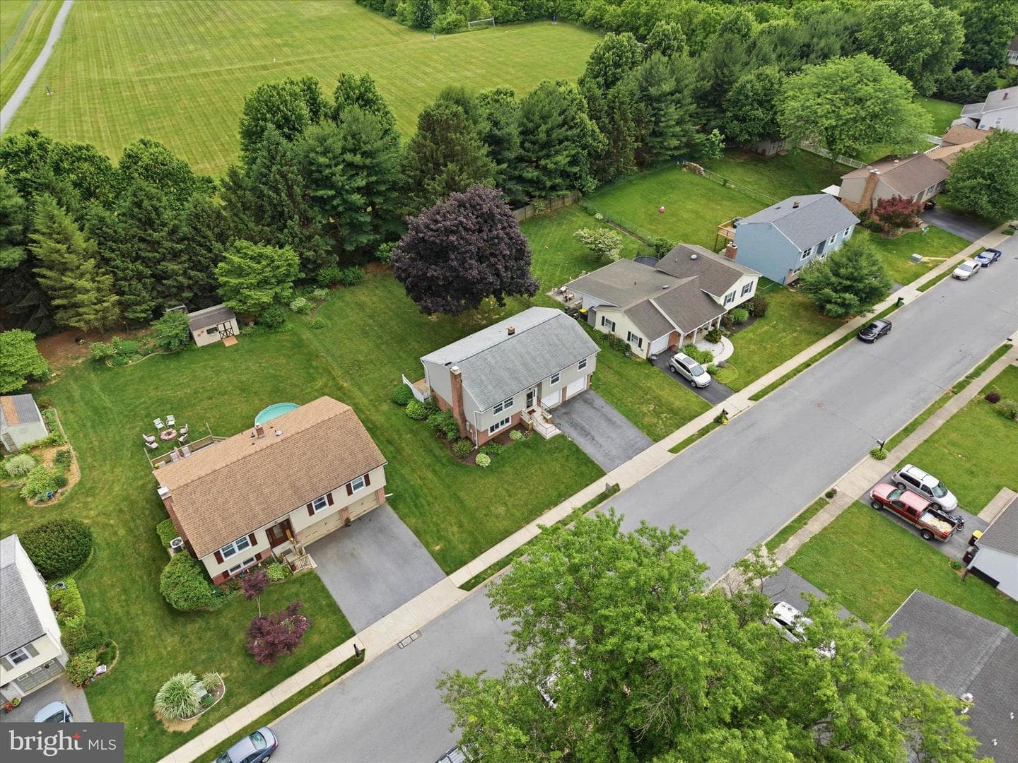 520 Wallingford Road photo 5