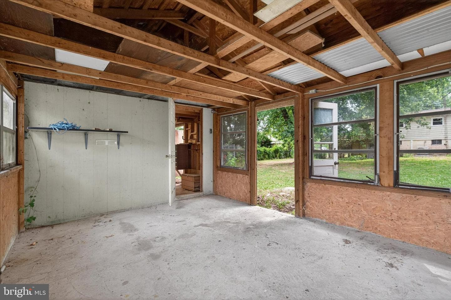 1048 Creek Road photo 25
