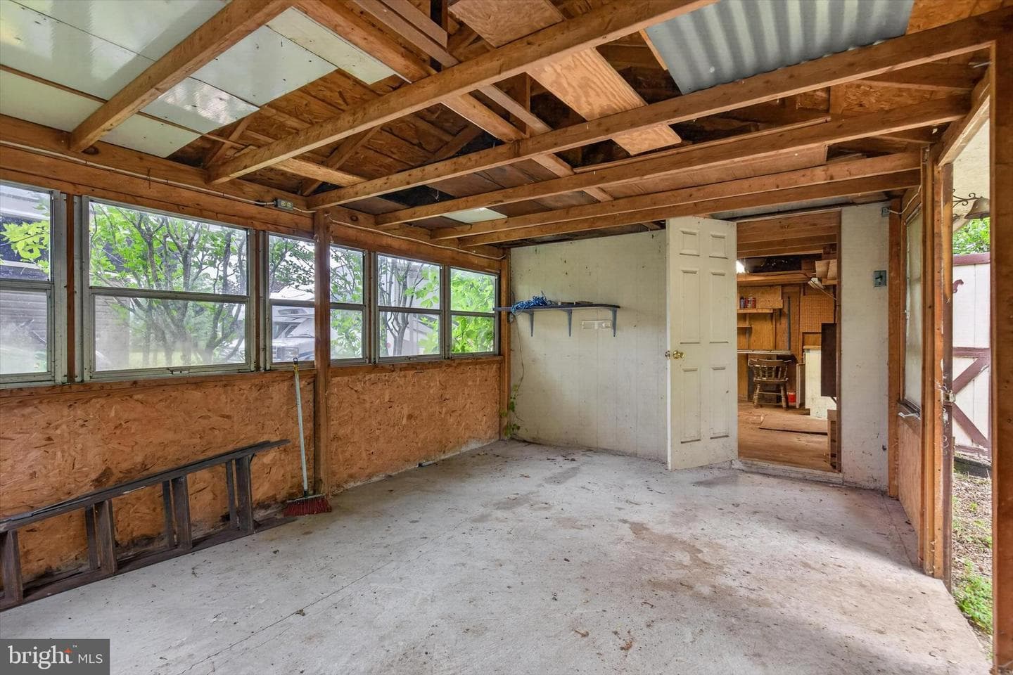 1048 Creek Road photo 26