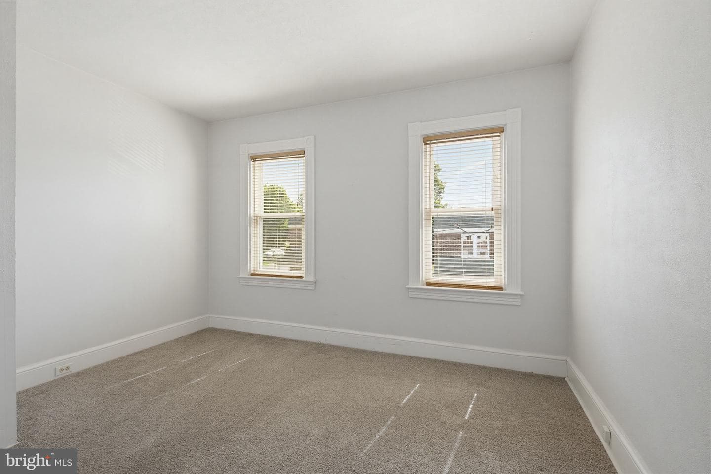139 Crystal Street photo 14