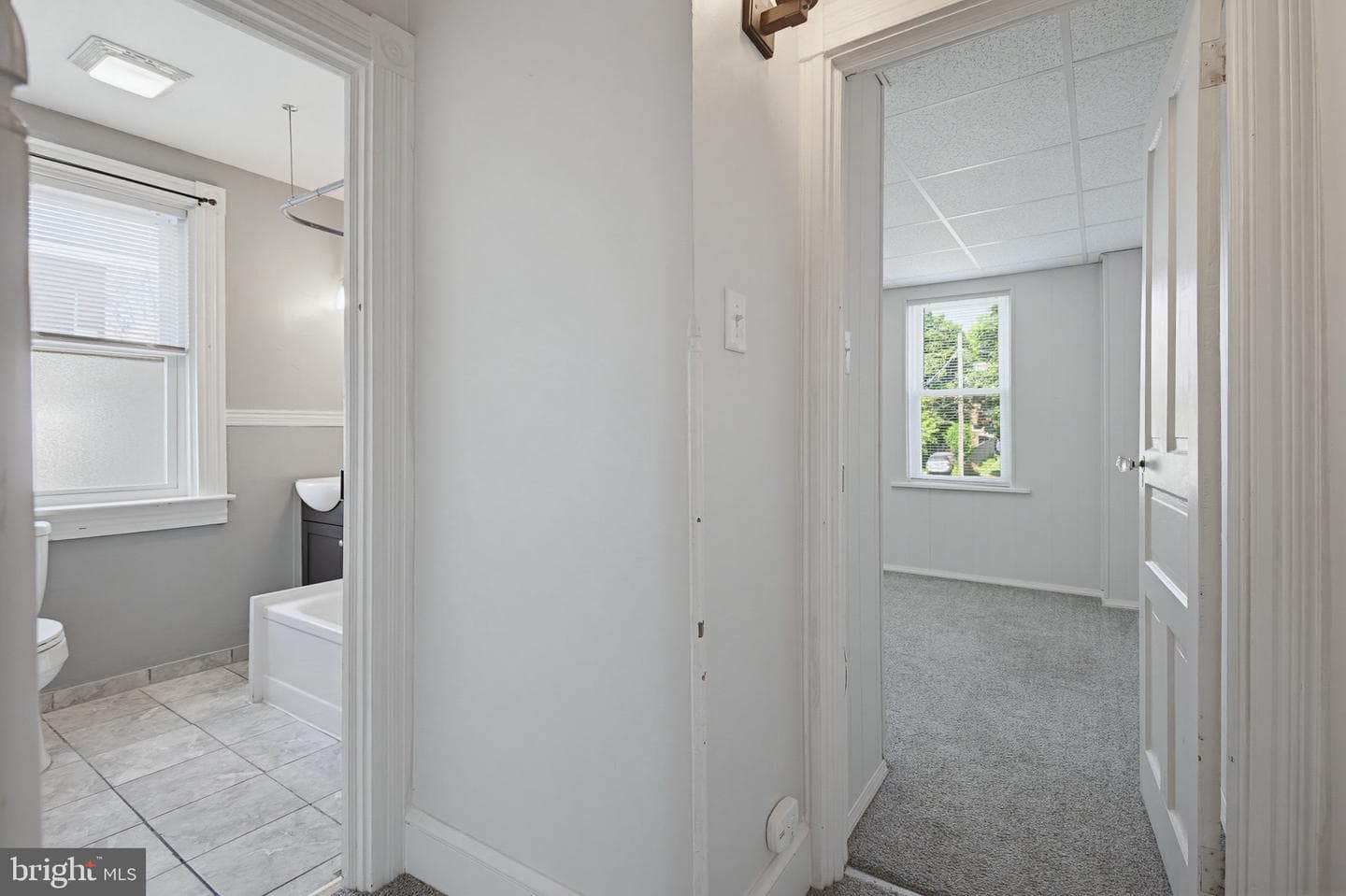 139 Crystal Street photo 18