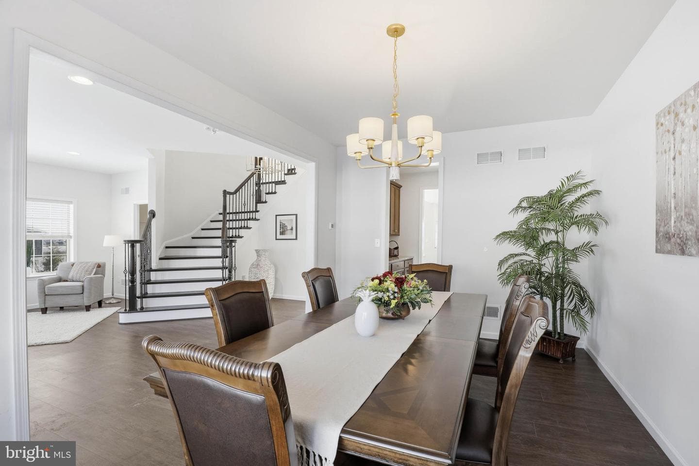 454 E Delp Road photo 12