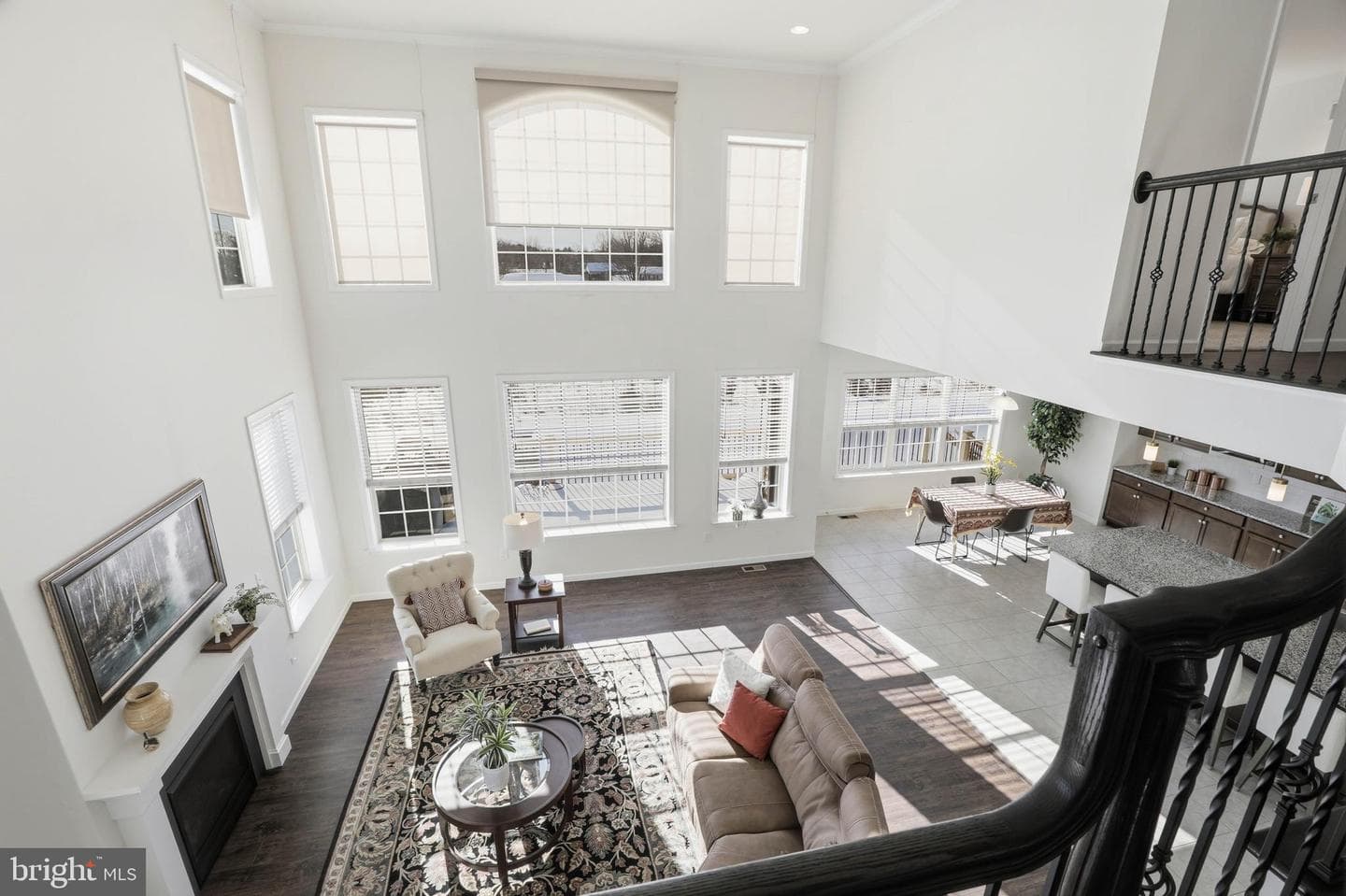 454 E Delp Road photo 32