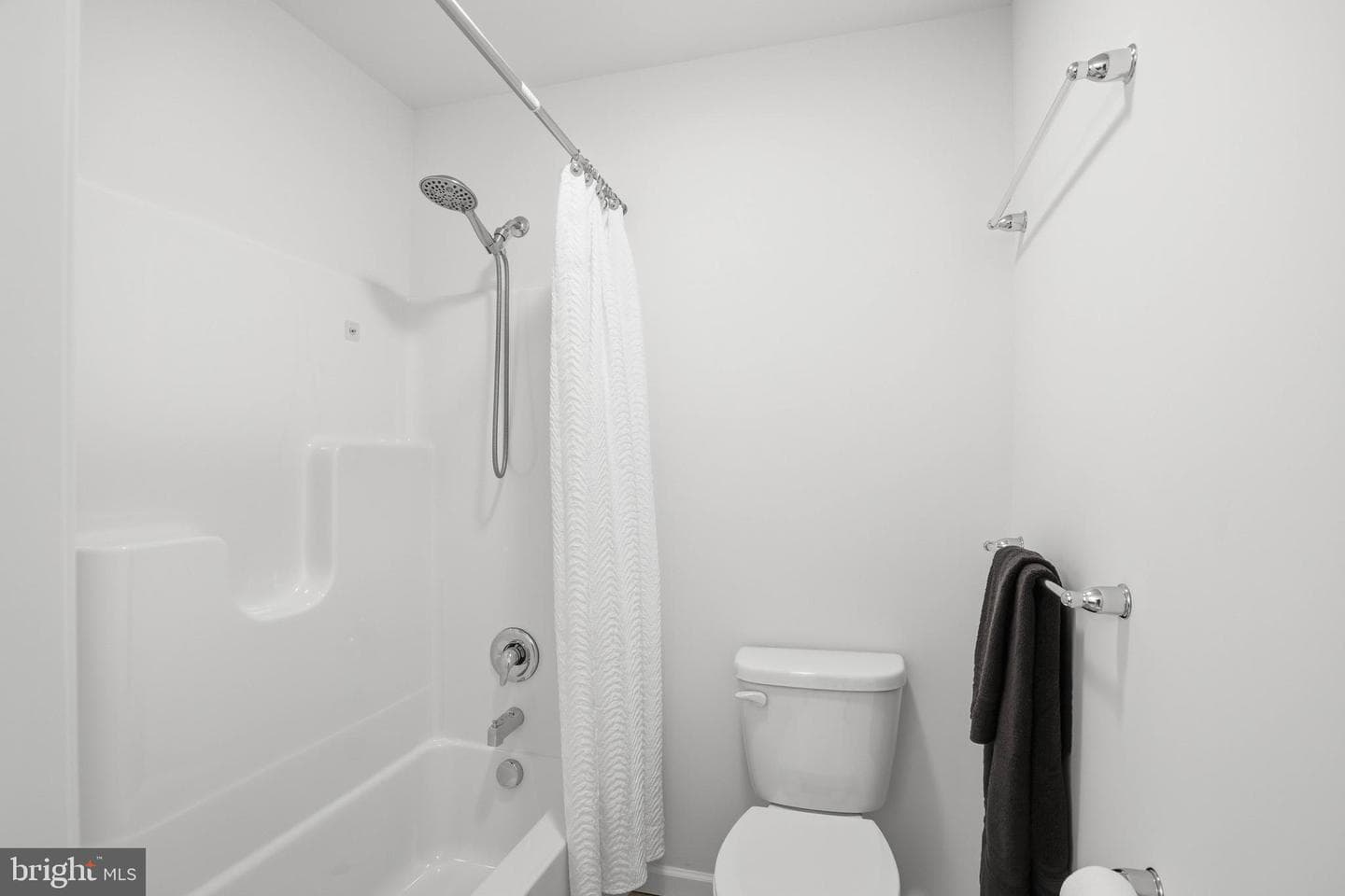454 E Delp Road photo 52