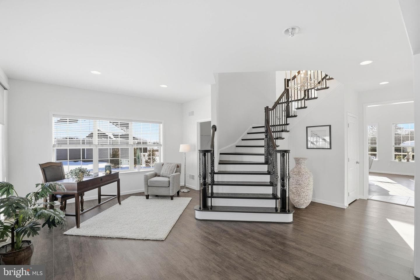 454 E Delp Road photo 8