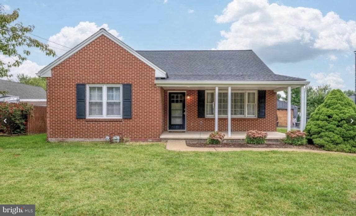 923 Rohrerstown Road, Lancaster
