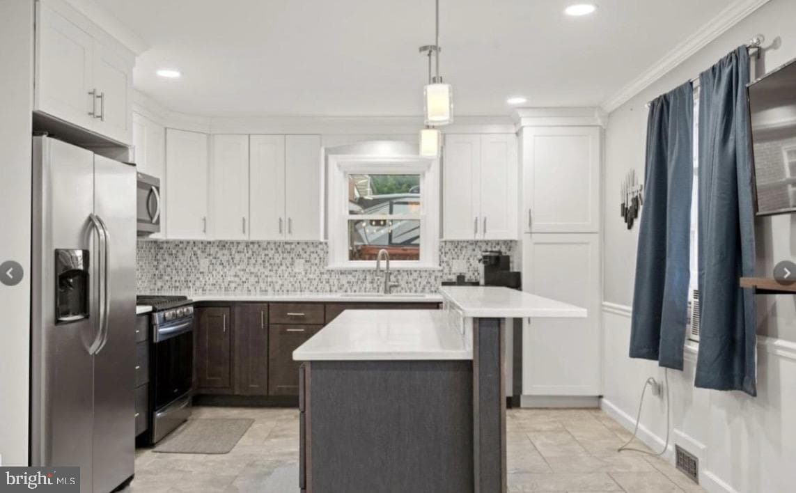 923 Rohrerstown Road photo 3