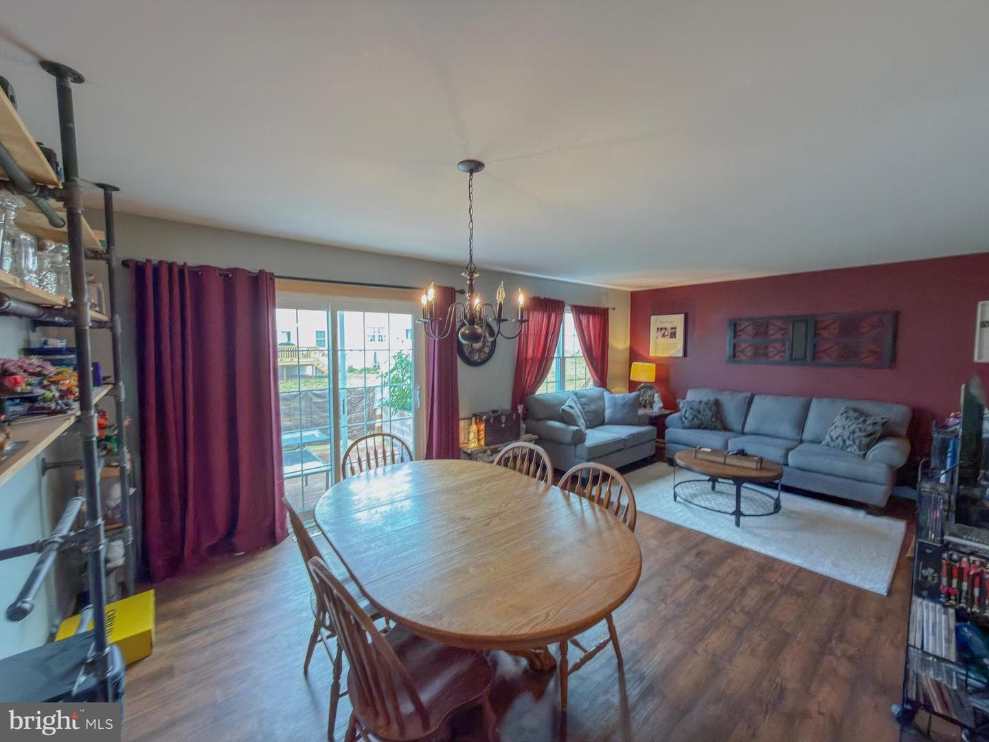4061 Laurel Lane photo 10