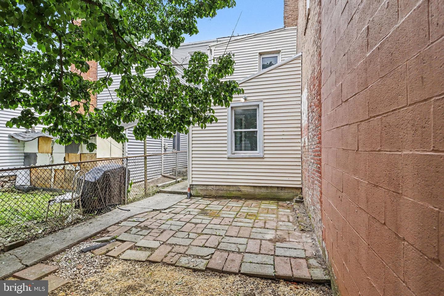 305 Cherry Street photo 24