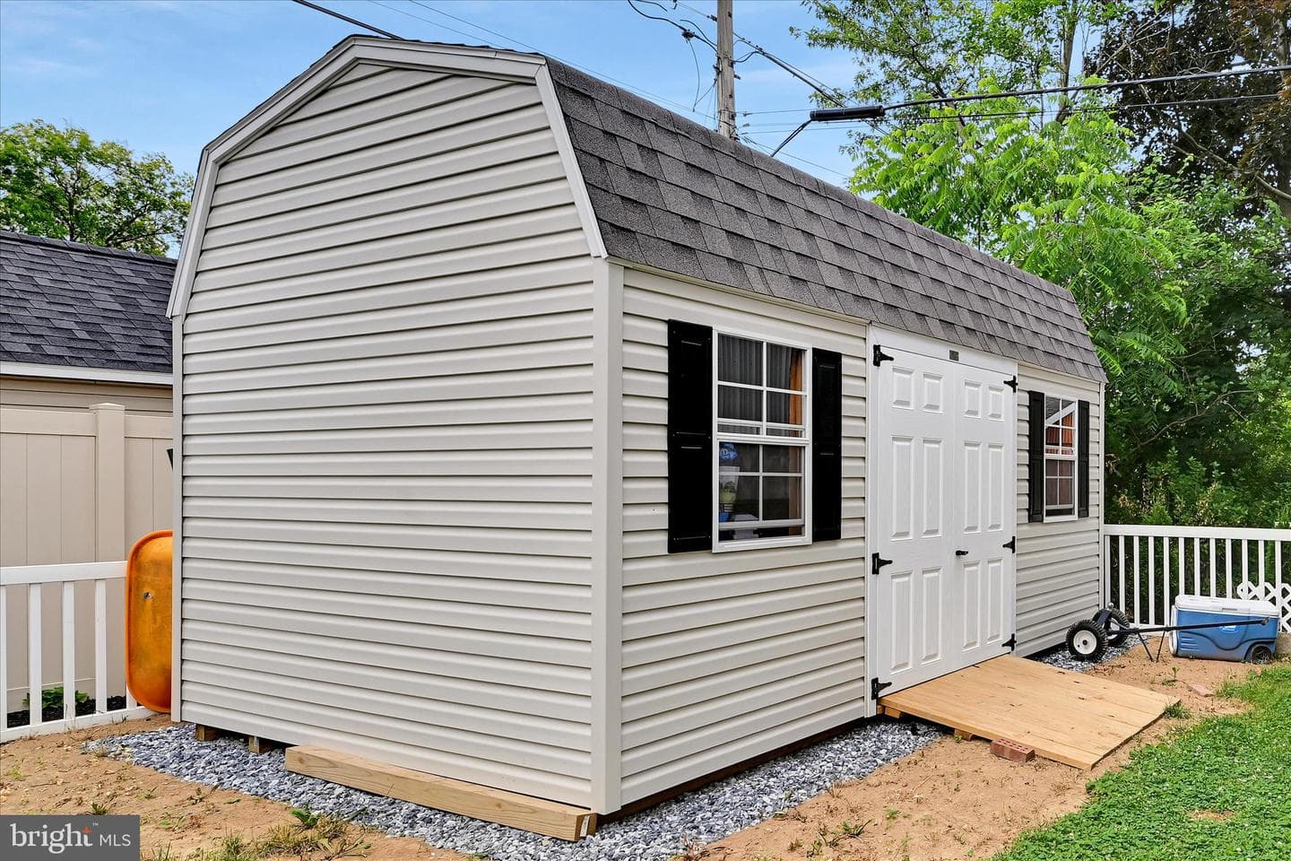 161 N Laurel Street photo 30