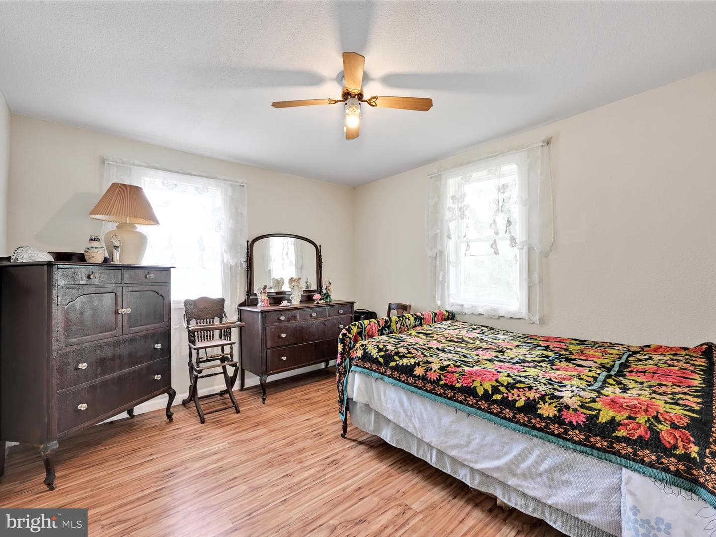742 Power Road photo 34