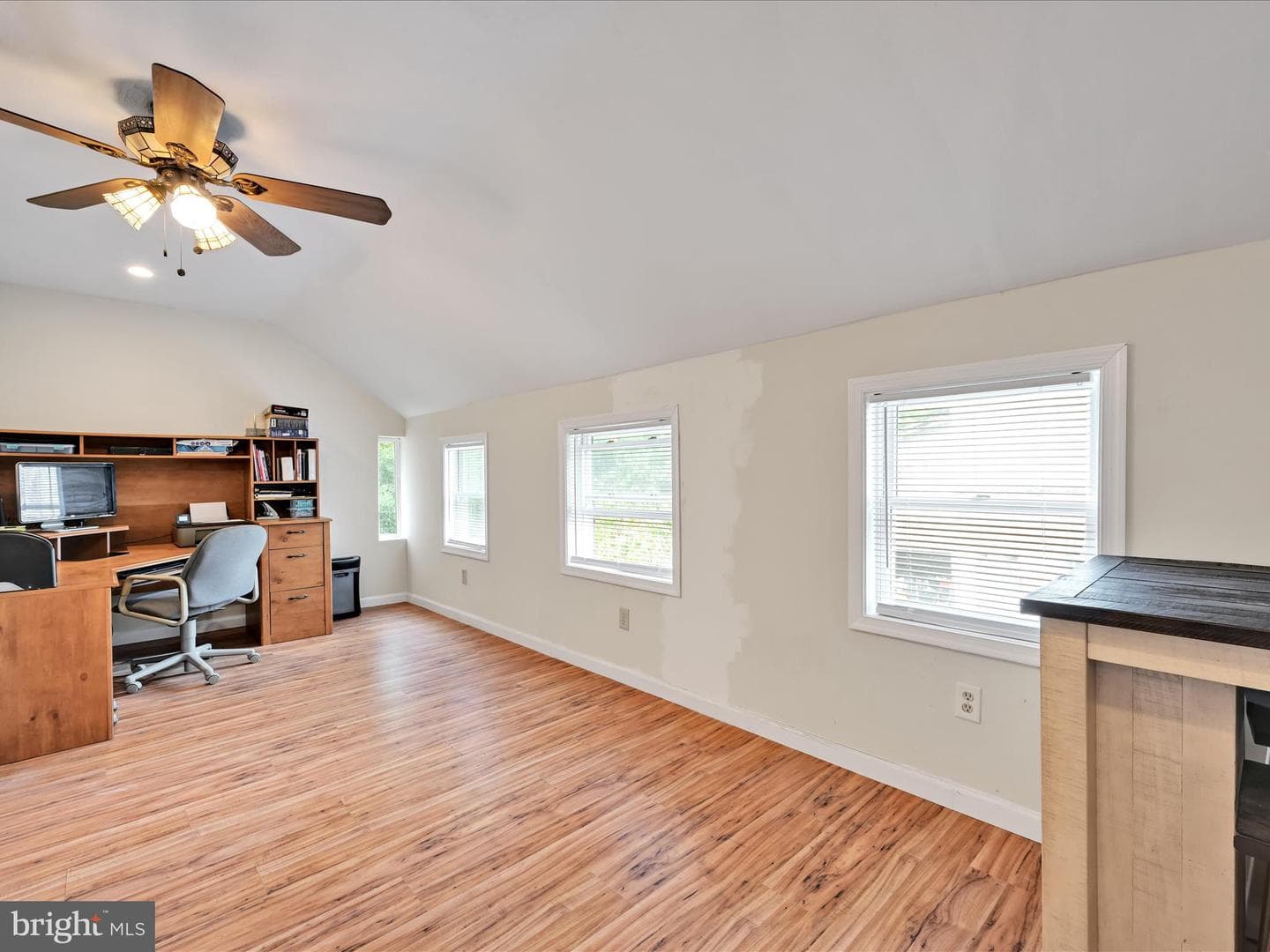 742 Power Road photo 36