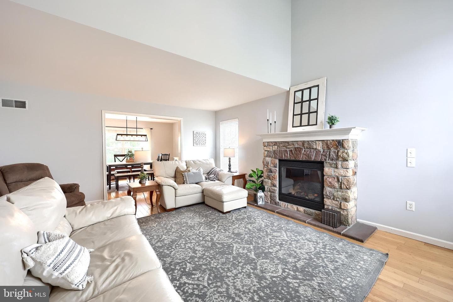 102 Bloomfield Drive photo 10