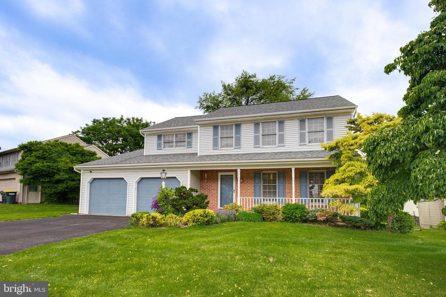 306 Laurel Oak Ln, Lancaster