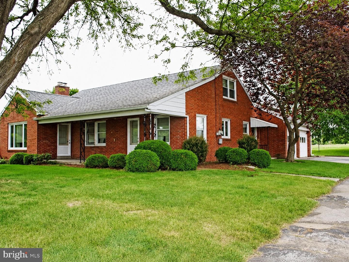 79 Glenbrook Road photo 6
