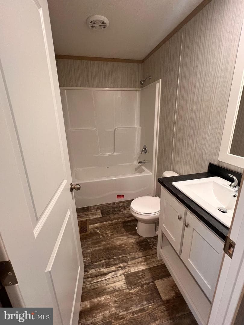 1136 Steinmetz Road #7 photo 13