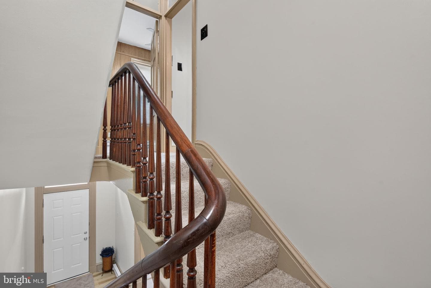 325 Cherry Street photo 26